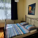 Haniel Carl Apartment Dresden