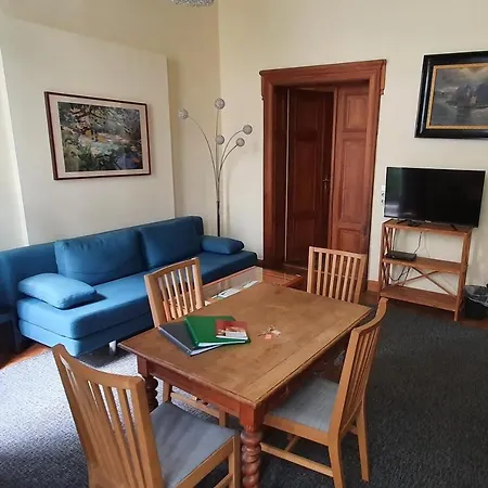 Haniel Carl * Dresde