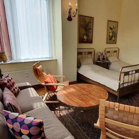 Haniel Carl Appartement *