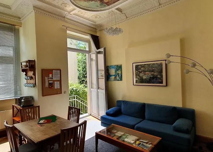 Haniel Carl Apartamento